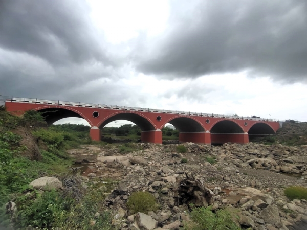 naandi arch bridge